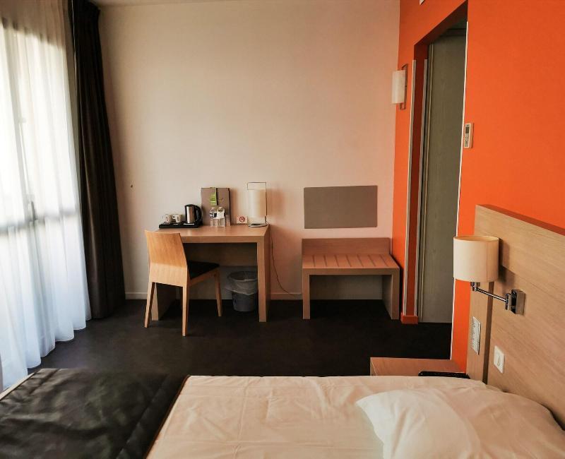 Esatitude Hotel Nice